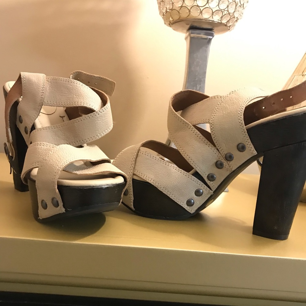 Brand new heels